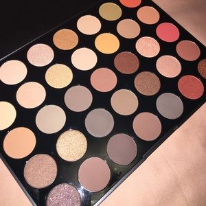 Morphe 35O Eyeshadow Palette